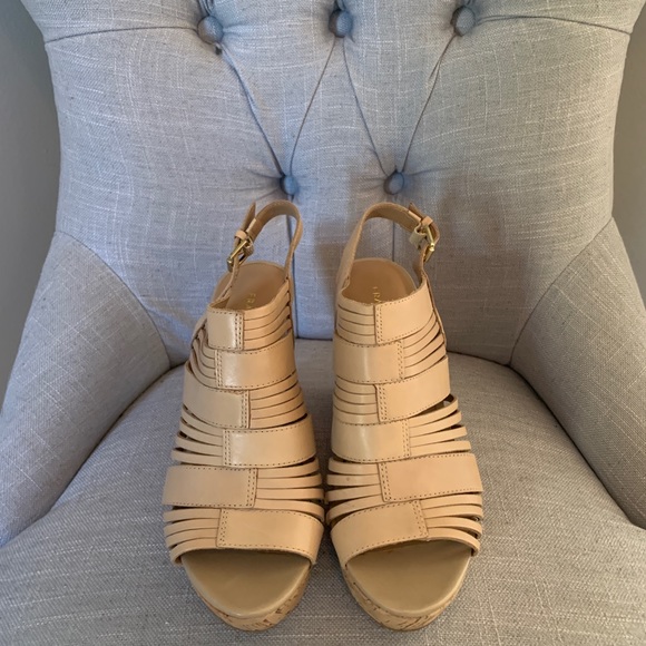 Franco Sarto wedges - Picture 2 of 5